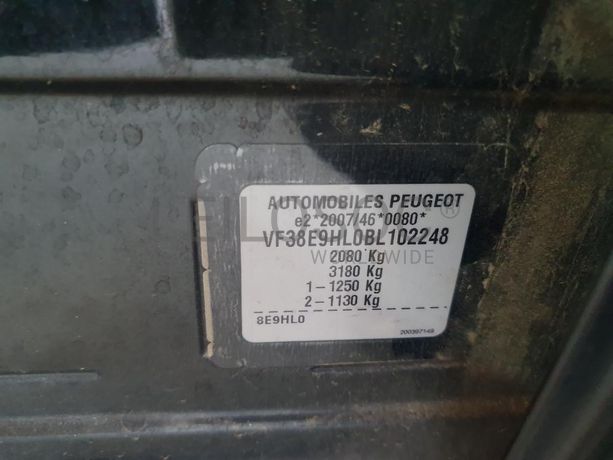 Peugeot 508 SW 1.6 HDI · Ano 2012