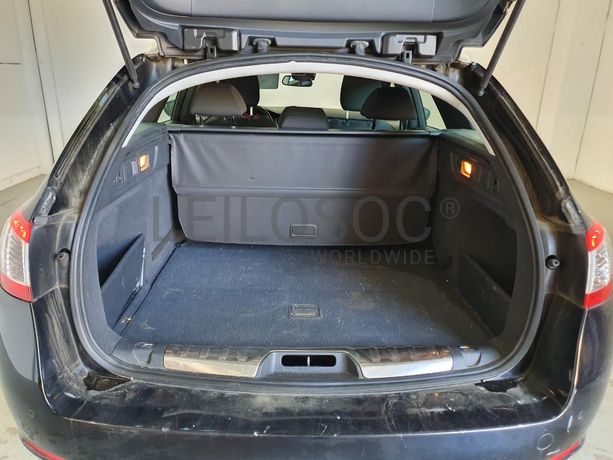 Peugeot 508 SW 1.6 HDI · Ano 2012