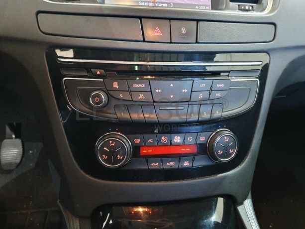 Peugeot 508 SW 1.6 HDI · Ano 2012