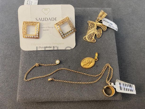 Par de Brincos em Filigrana e Piercing + Medalhas em Filigrana