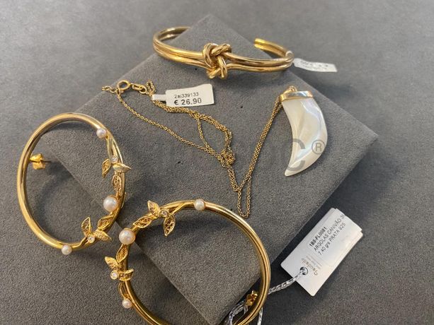 Pulseiras em prata e outros materiais + Par de Brincos em Filigrana + Fio