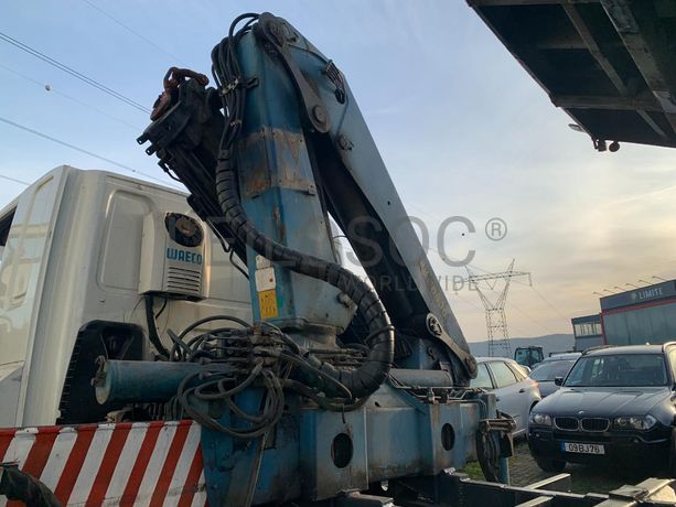 DAF CF 75.360 Tribasculante com Grua · Ano 2007