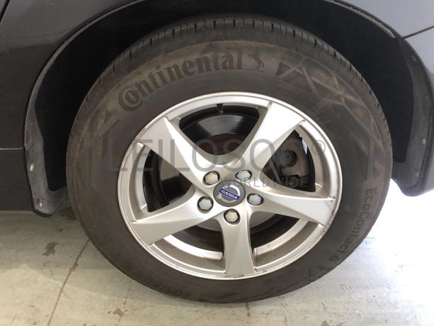 Volvo V60 · Ano 2016