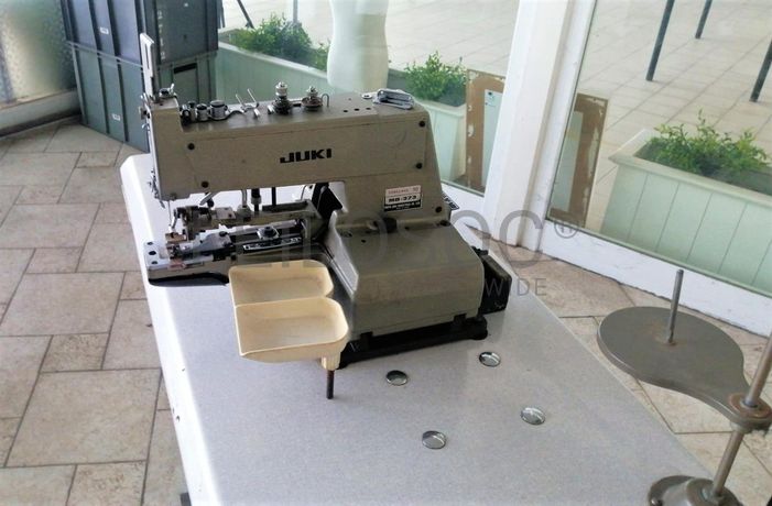 Máquina de pregar botões