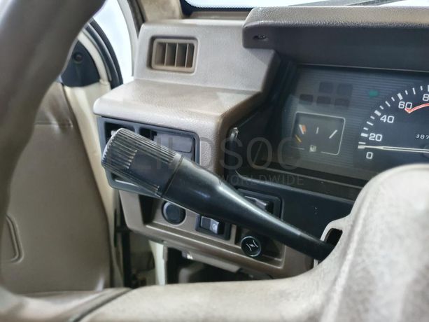 Mitsubishi L200 pick-up 2.5D · Ano 1991