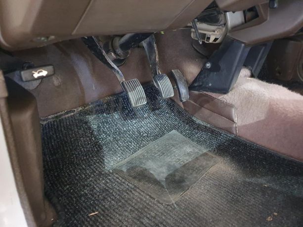 Mitsubishi L200 pick-up 2.5D · Ano 1991