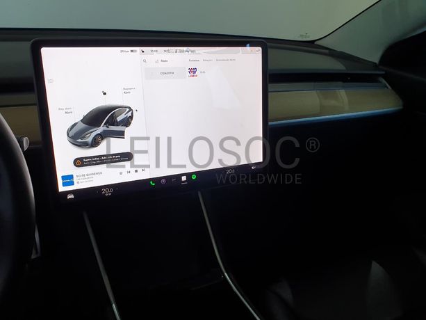 Tesla Model 3 Elétrico · Ano 2020