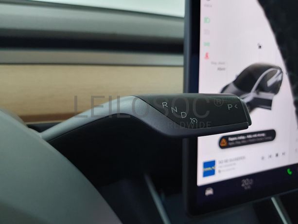 Tesla Model 3 Elétrico · Ano 2020