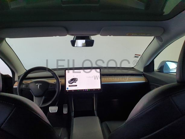 Tesla Model 3 Elétrico · Ano 2020