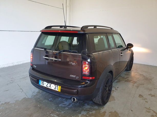 Mini Clubman 1.6 D · Ano 2013