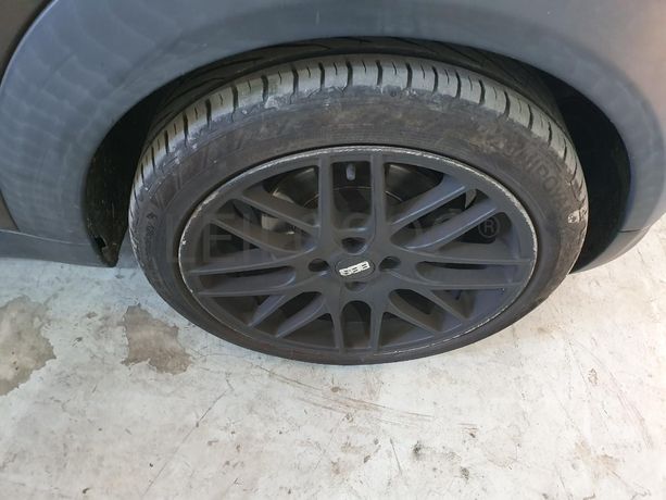 Mini Clubman 1.6 D · Ano 2013