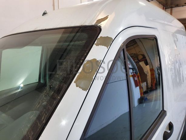 Ford Transit Connect 1.8 TDCI · Ano 2009