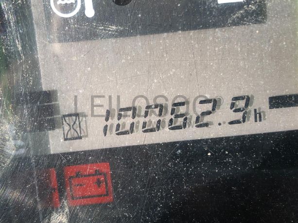 Giratória Rastos Komatsu PC88MR-8