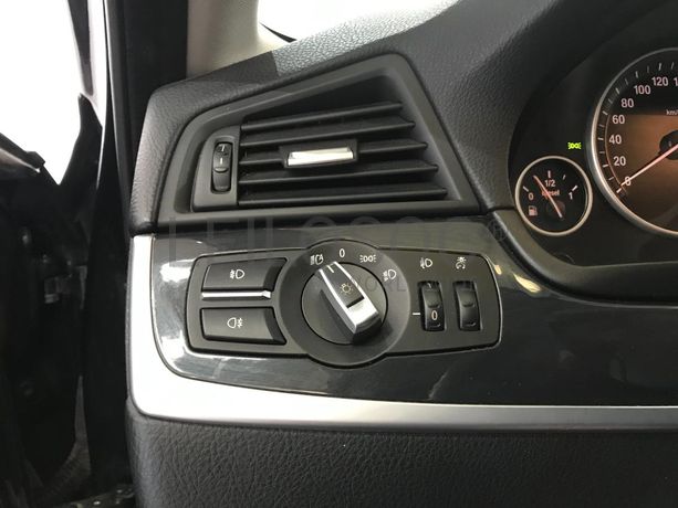 BMW 520 D Touring · Ano 2012