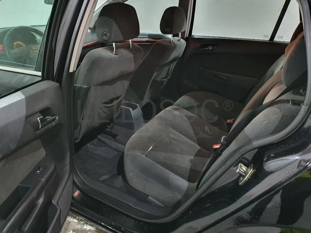 Opel Astra 1.7 CDTI · Ano 2005