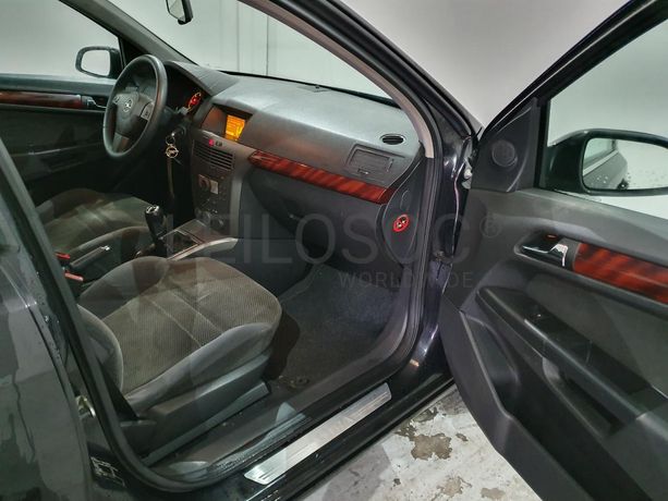 Opel Astra 1.7 CDTI · Ano 2005