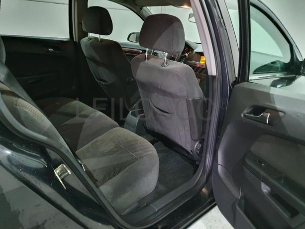 Opel Astra 1.7 CDTI · Ano 2005