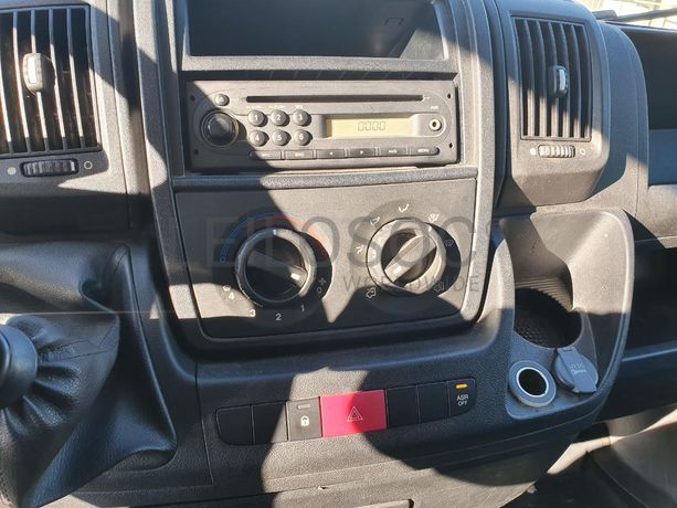 Peugeot Boxer 2.2HDI · Ano 2014