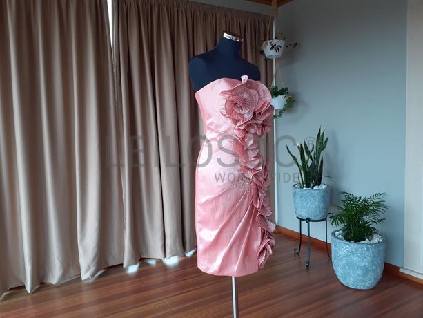 Vestidos de cerimónia curtos