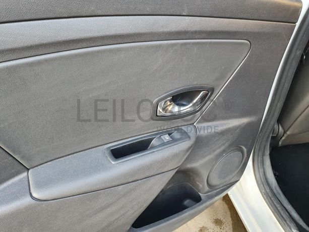 Renault Mégane 1.5 DCI · Ano 2015