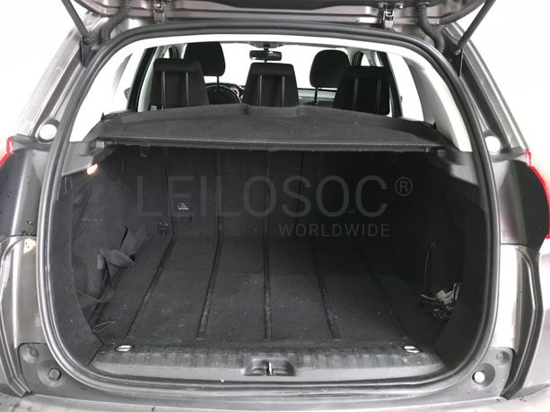Peugeot 2008 1.6 HDI · Ano 2013