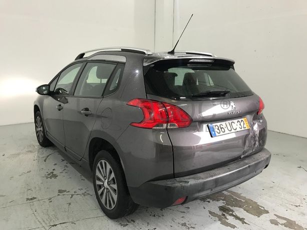 Peugeot 2008 1.6 HDI · Ano 2013