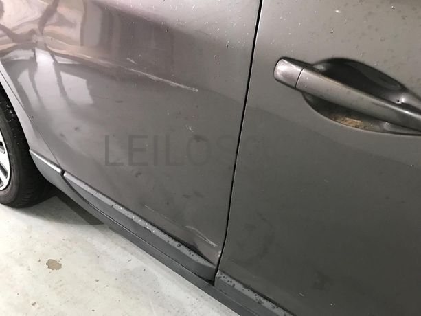 Peugeot 2008 1.6 HDI · Ano 2013