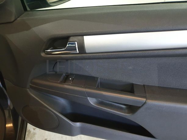 Opel Astra 1.3 CDTI · Ano 2008