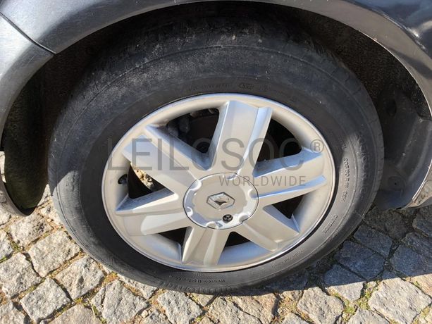 Renault Mégane Scénic 1.5 DCI · Ano 2004