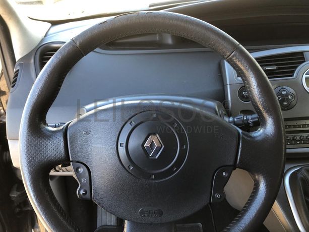 Renault Mégane Scénic 1.5 DCI · Ano 2004