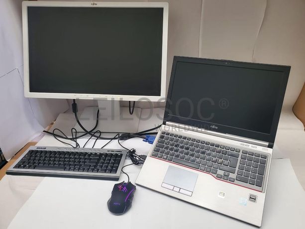 Estação Trabalho Fujitsu