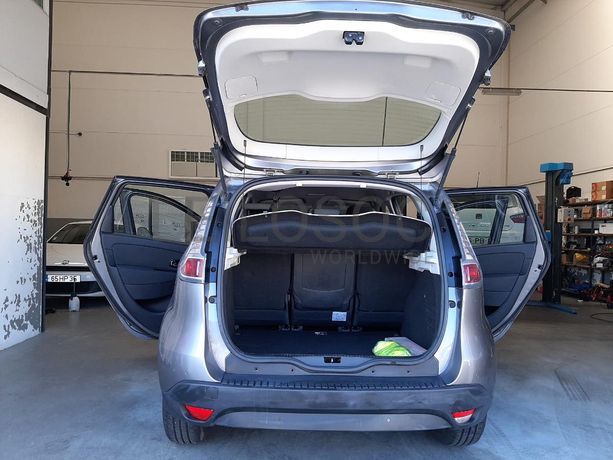 Renault Scénic 1.5 DCI · Ano 2014