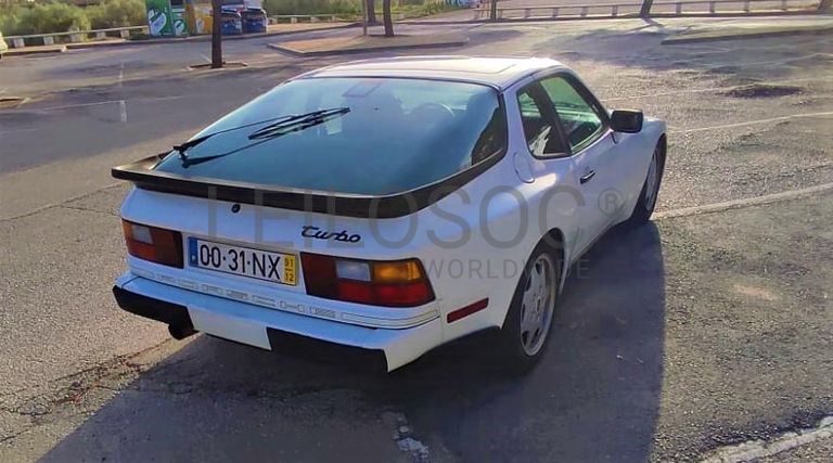 Porsche 944 Turbo