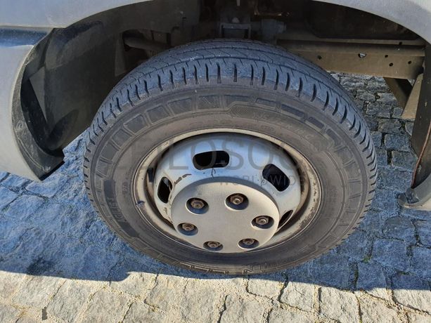 Iveco Daily 35C15 · Ano 2013