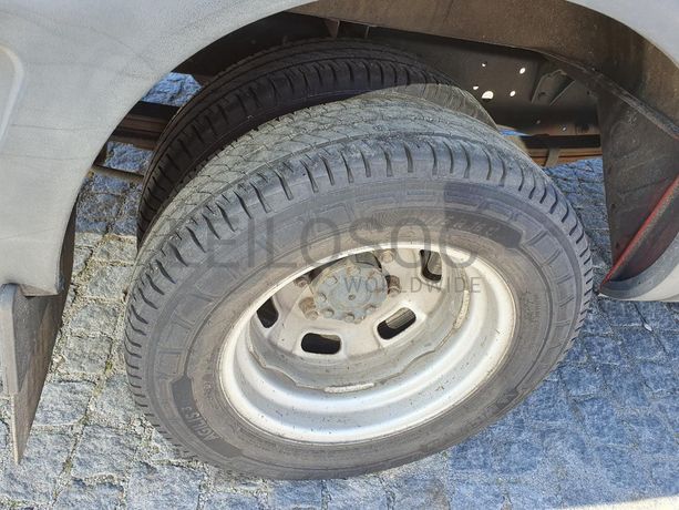 Iveco Daily 35C15 · Ano 2013