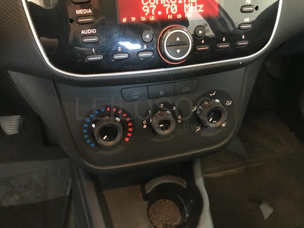 Fiat Punto 1.2 · Ano 2016