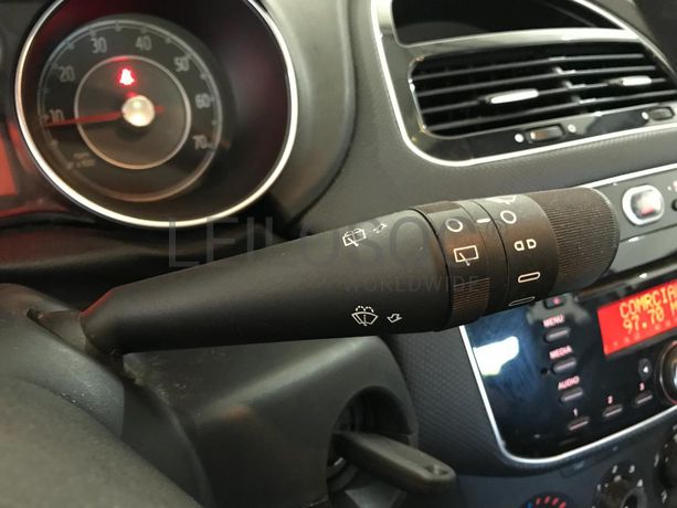 Fiat Punto 1.2 · Ano 2016