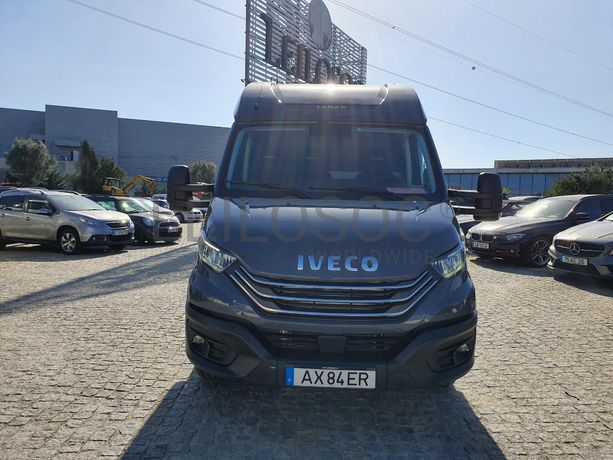 Reboque Pronto Socorro Iveco · Ano 2023