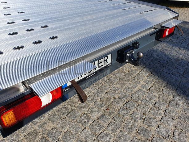 Reboque Pronto Socorro Iveco · Ano 2023