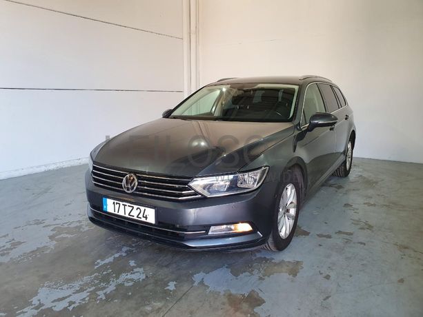 Volkswagen Passat 1.6 TDI · Ano 2015