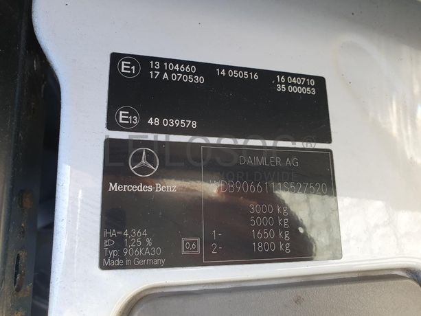 Mercedes-Benz Sprinter 210 CDI · Ano 2011