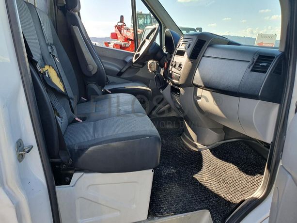 Mercedes-Benz Sprinter 210 CDI · Ano 2011