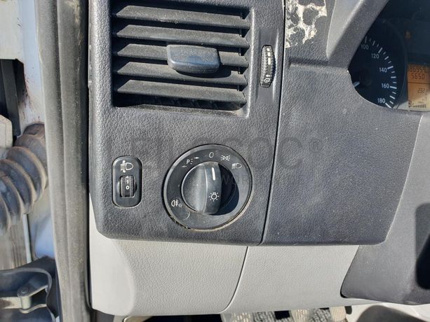 Mercedes-Benz Sprinter 210 CDI · Ano 2011