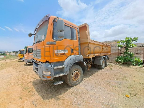Camião basculante MAN