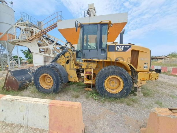 Pá carregadora CATERPILLAR 930H