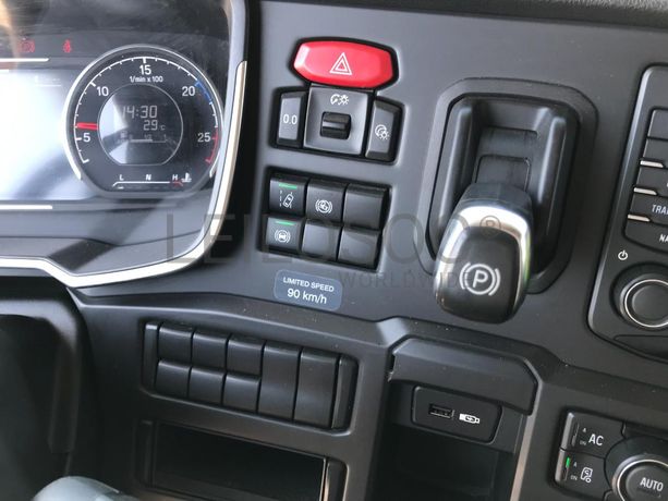 Scania R450 · Ano 2017