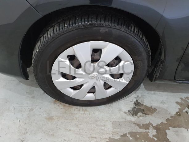 Toyota Yaris 1.0 · Ano 2012