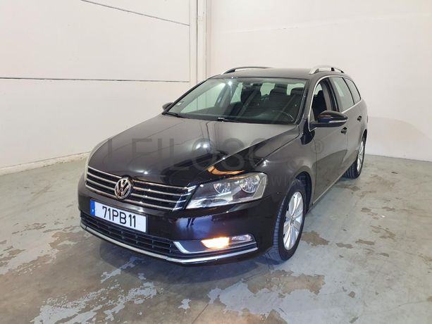 Volkswagen Passat 1.6 TDI · Ano 2012
