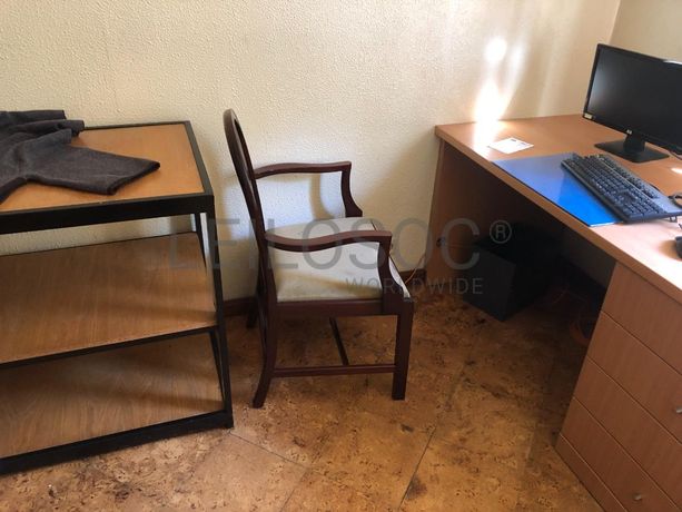 Armazém + Equipamento Escritório · Material Informático · Diversos · Marco de Canaveses