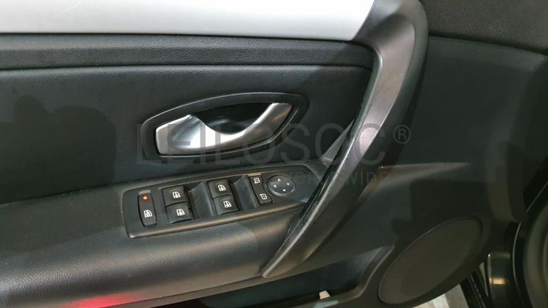 Renault Laguna 2.0DCI · Ano 2008